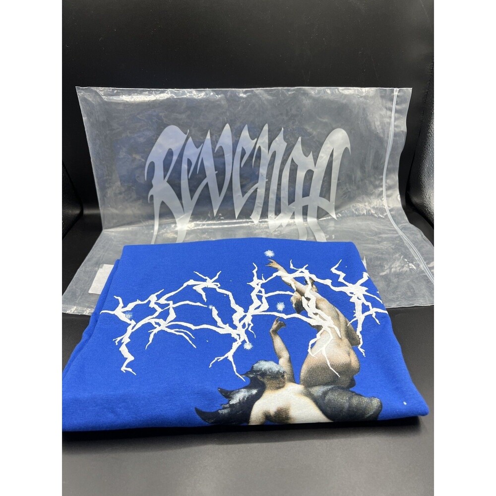 Revenge Moon B*tches T-Shirt Blue Men’s Size X-Large XL NEW!